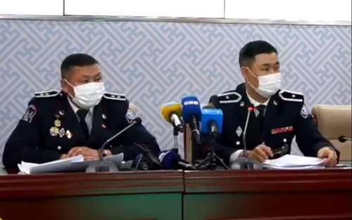 Намайг алгас: Автомашиныхаа түлхүүрийг үлдээ